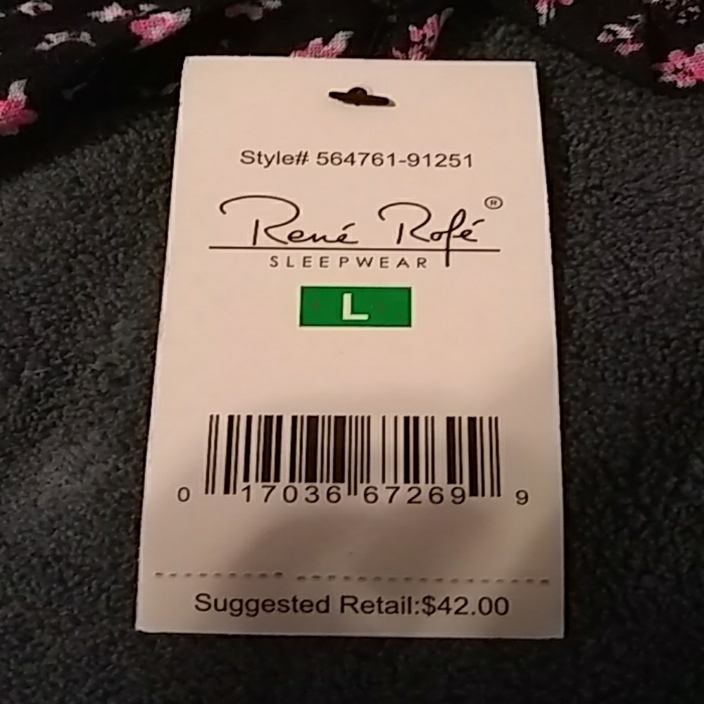 Rene Rofe Sleepwear Set - Picture 3 of 3
